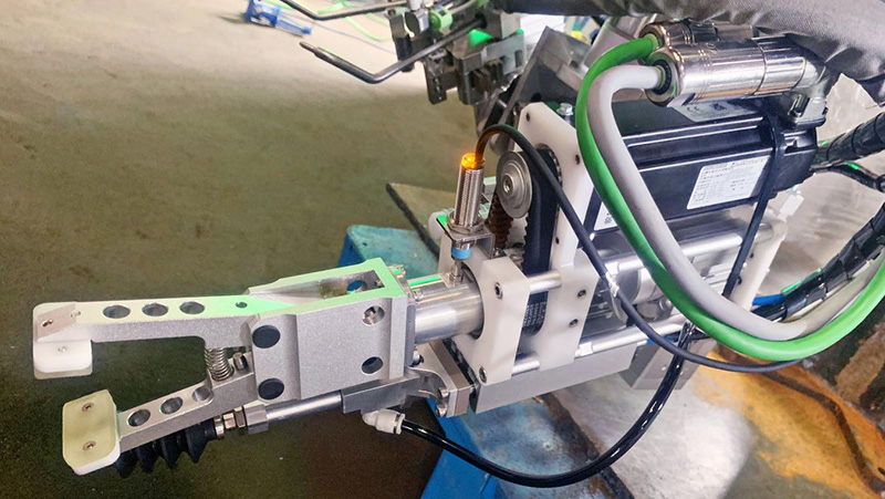 防爆伺服電機(jī)在自動(dòng)加油機(jī)上方案